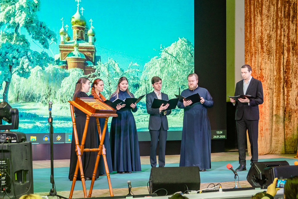 Выставка детско-юношеского рисунка и прикладного творчества «Рождественская звезда»