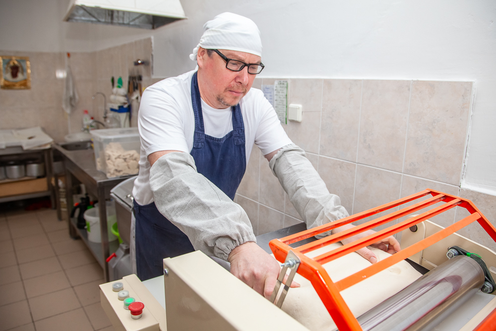 Как пекут просфоры в Одинцово