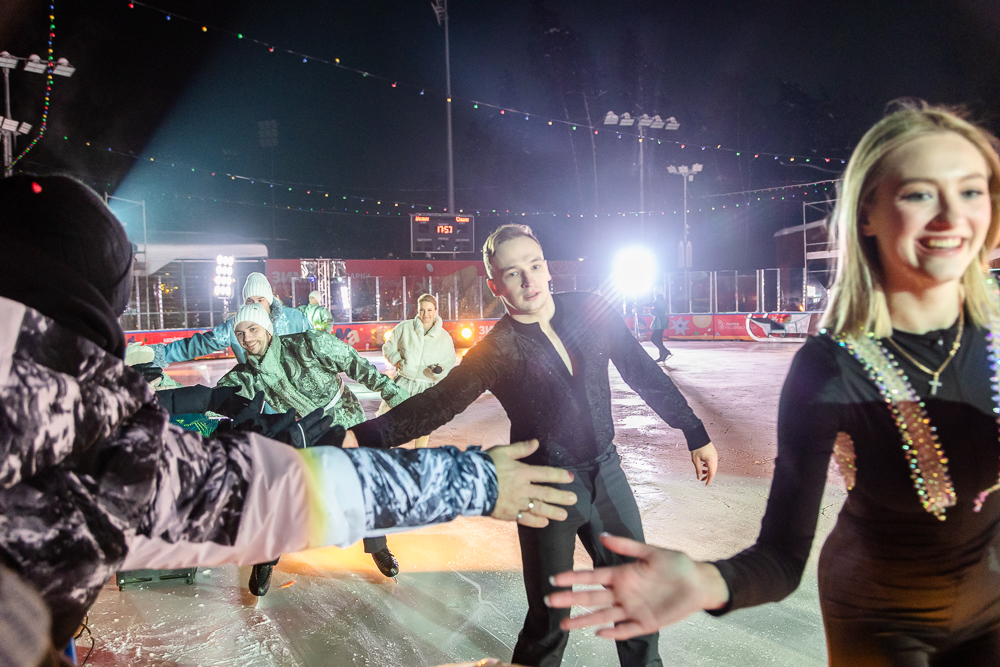 Ледовое шоу «Сказ о Руси» в парке Малевича