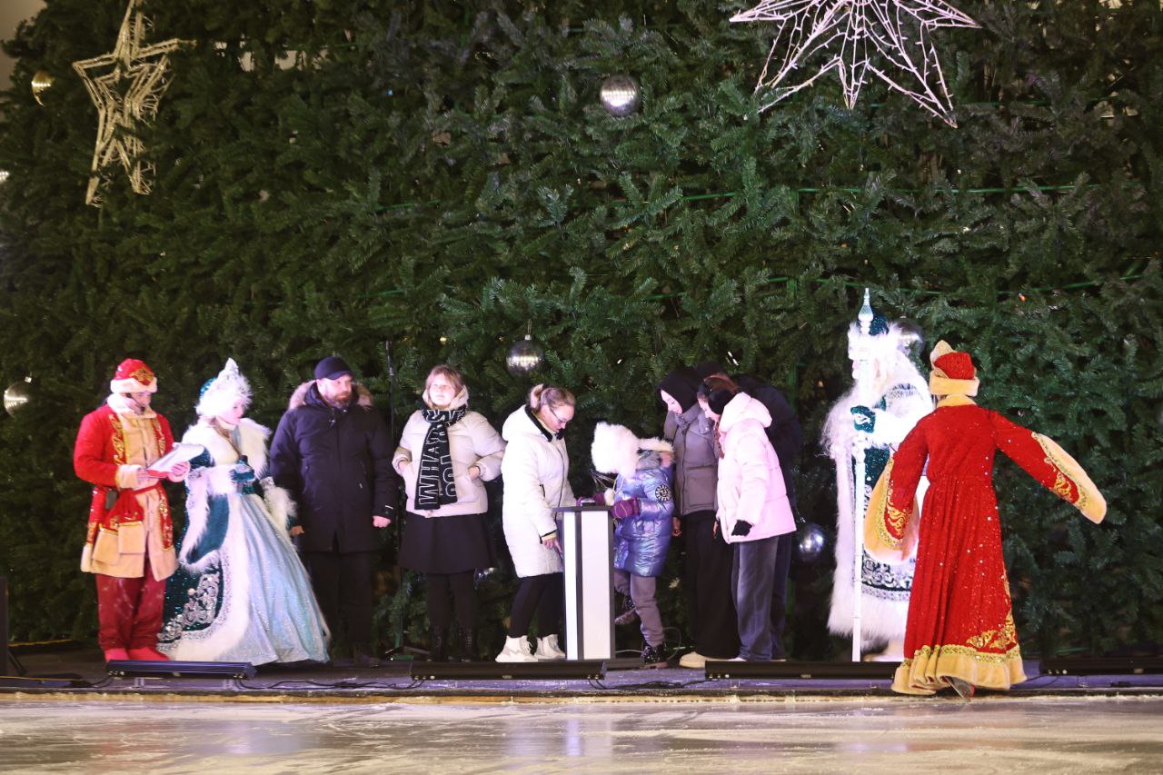 Главный каток Минобороны России в парке «Патриот»