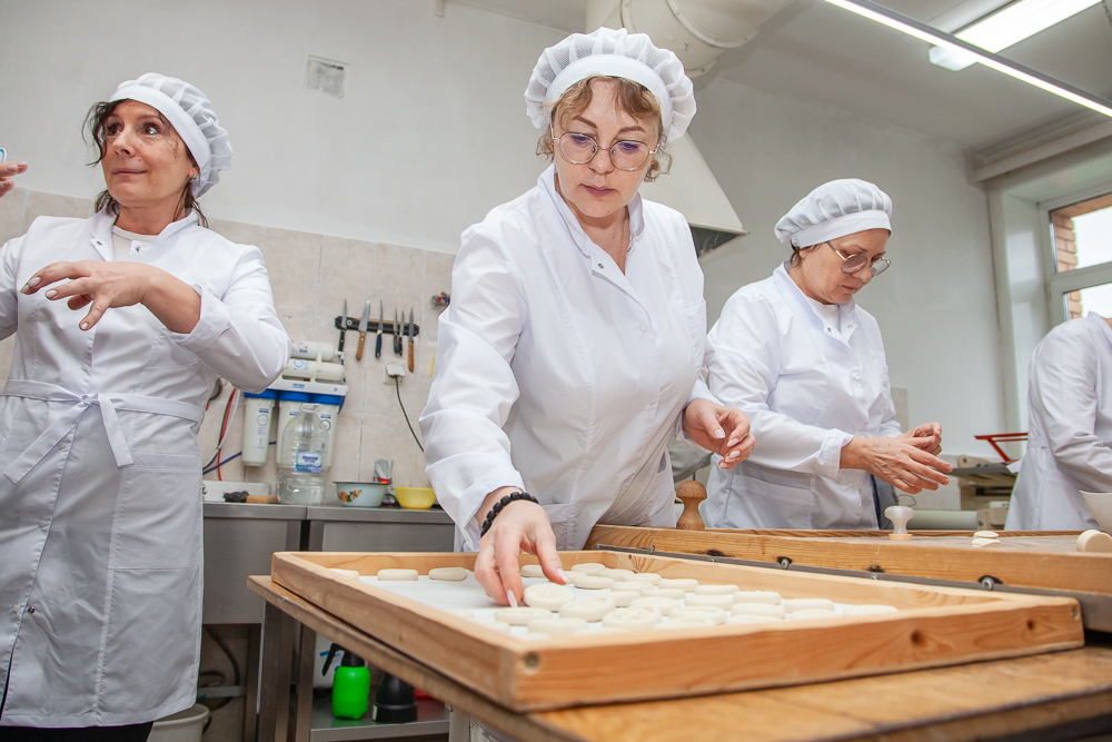 Как пекут просфоры в Одинцово