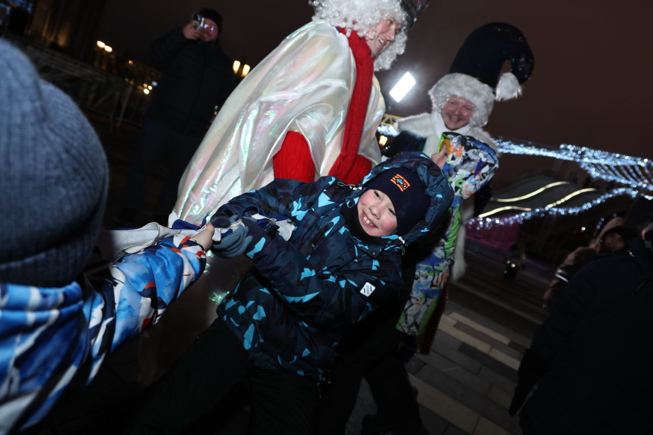 Главный каток Минобороны России в парке «Патриот»