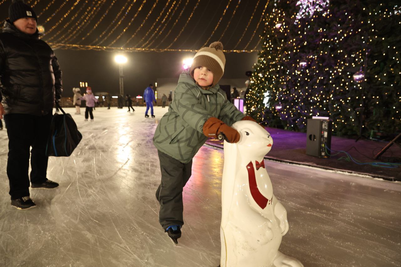 Главный каток Минобороны России в парке «Патриот»