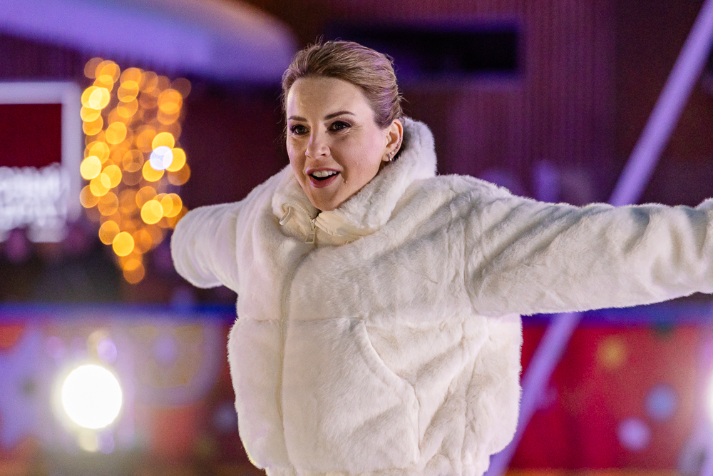 Ледовое шоу «Сказ о Руси» в парке Малевича