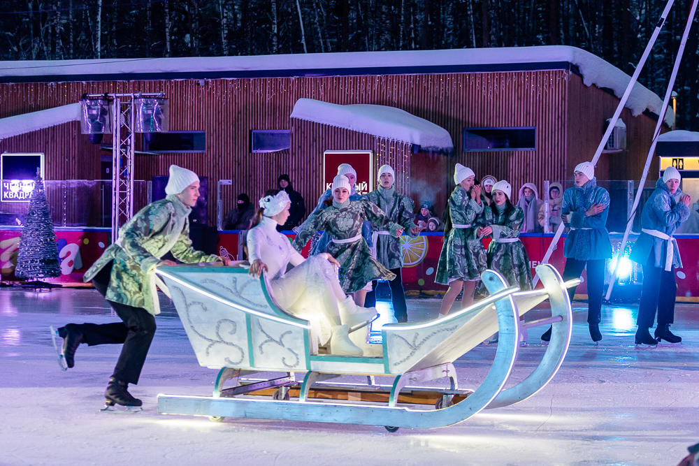 Ледовое шоу «Сказ о Руси» в парке Малевича