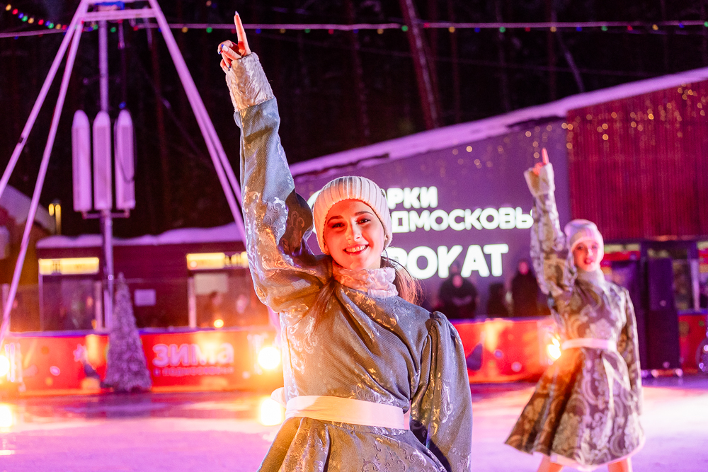 Ледовое шоу «Сказ о Руси» в парке Малевича