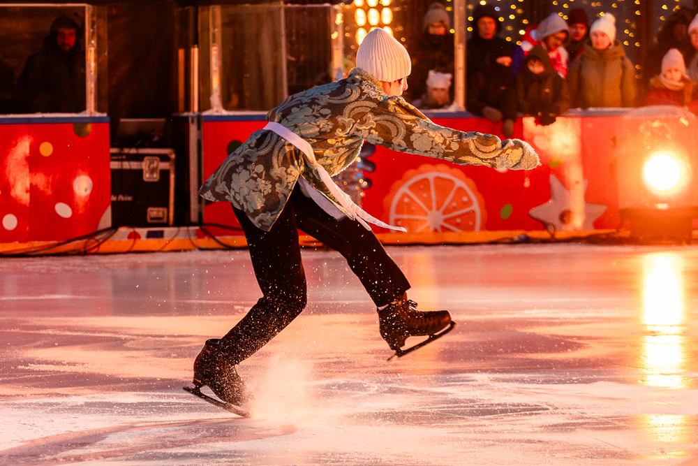 Ледовое шоу «Сказ о Руси» в парке Малевича