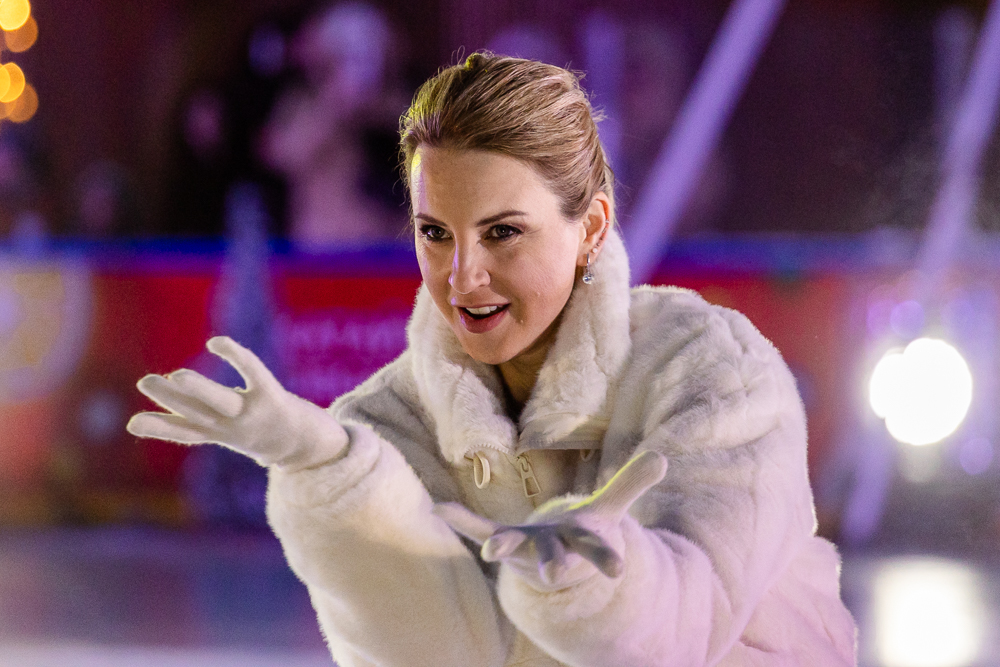 Ледовое шоу «Сказ о Руси» в парке Малевича